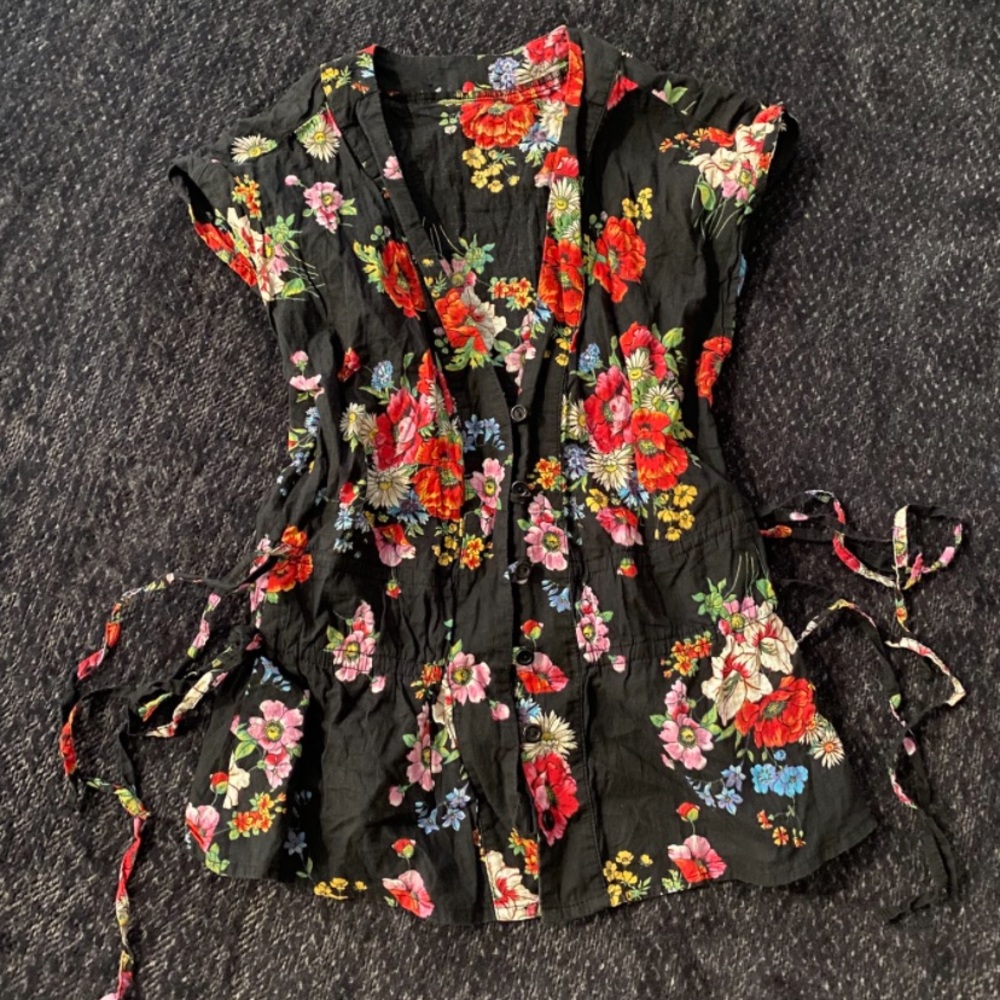 🌺🌸H&M floral top / blouse size small (S) in great condition! 🌺🌸